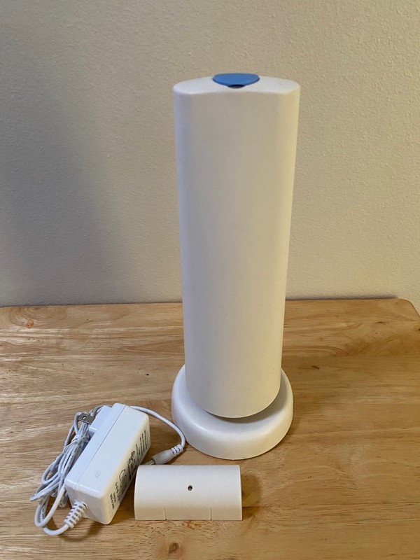 SimpliSafe 1st Gen Base Station [BS2000] with Power Adapter gallery