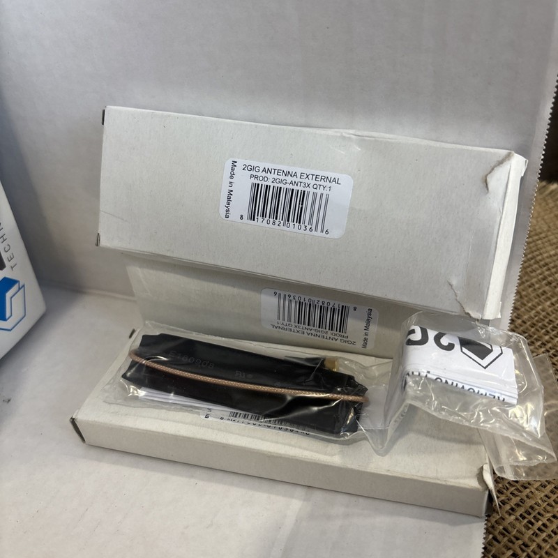 NEW 2GIG External Antenna 2GIG-ANT3X lot of 3