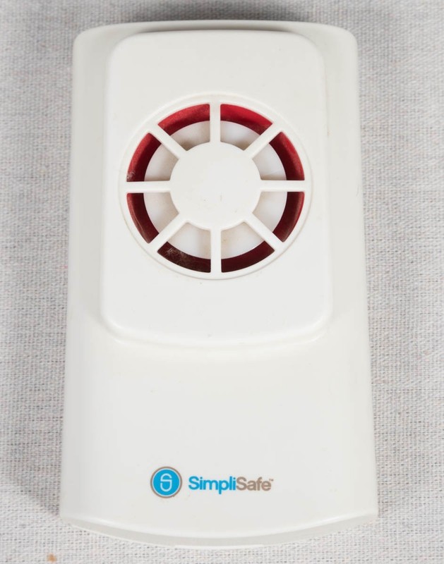 SimpliSafe 105 Decibel Wireless Siren 1st Generation Home Security WS1000