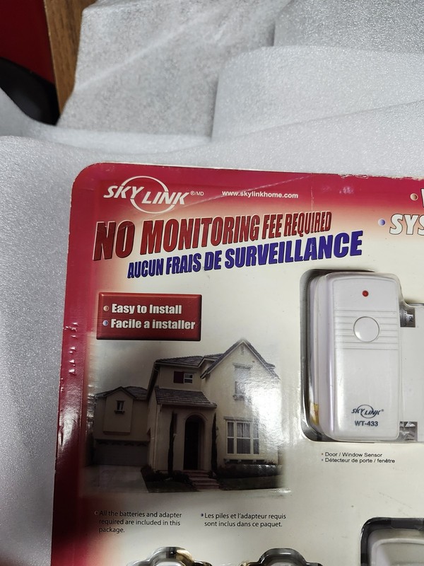 Sky Link Wireless Deluxe Security System New Sealed gallery