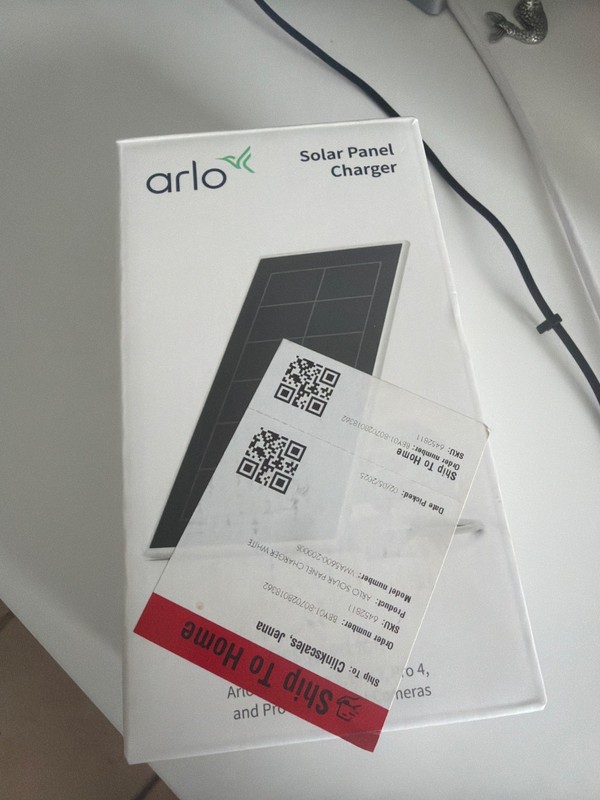 Arlo VMA5600 Solar Panel Charger Ultra, Ultra 2, Pro 3, Pro 4 - READ DESCRIPTION