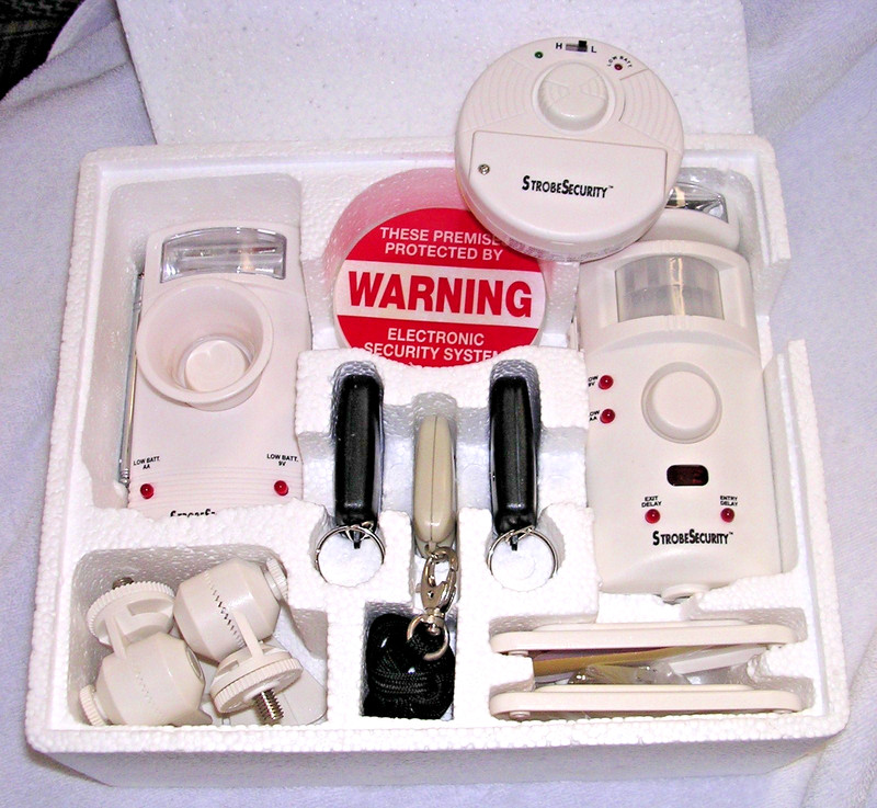 NEW StrobeSecurity System Wireless Home Security Alarm Set Remote Panic Sensor gallery