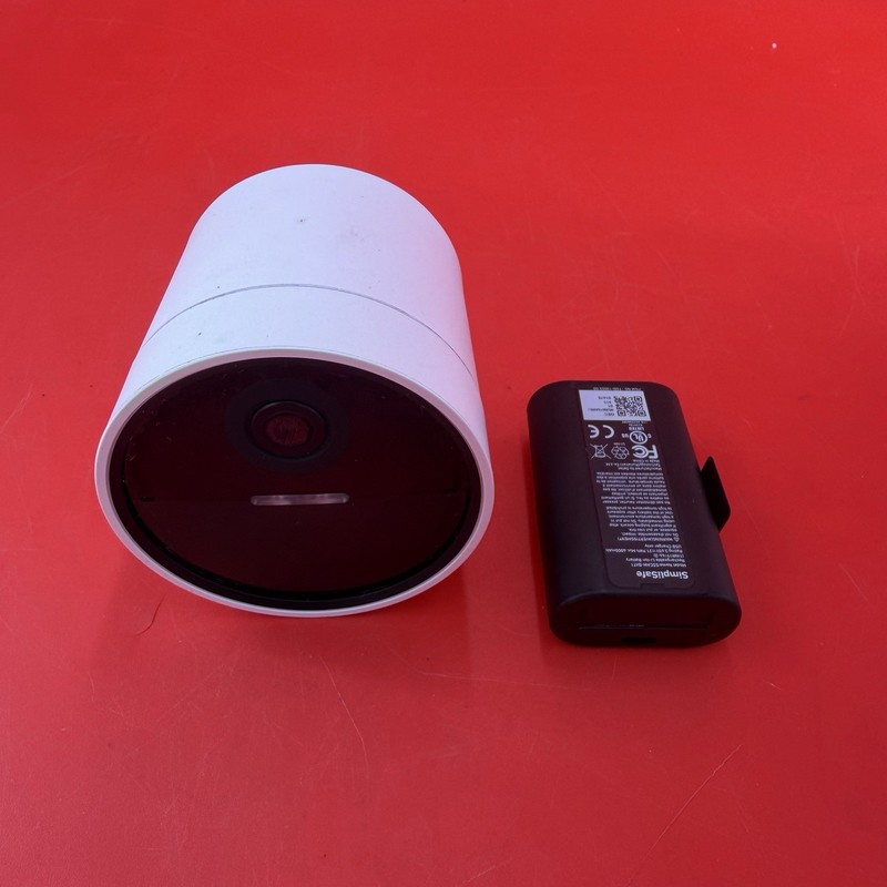 SimpliSafe Outdoor Wireless Security Camera CMOB1 1080P HD Night Vision