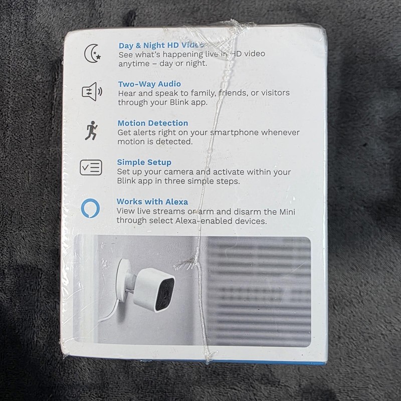 Blink Mini Indoor Plug-In Live HD Smart Surveillance Camera BCM00300U NEW! gallery
