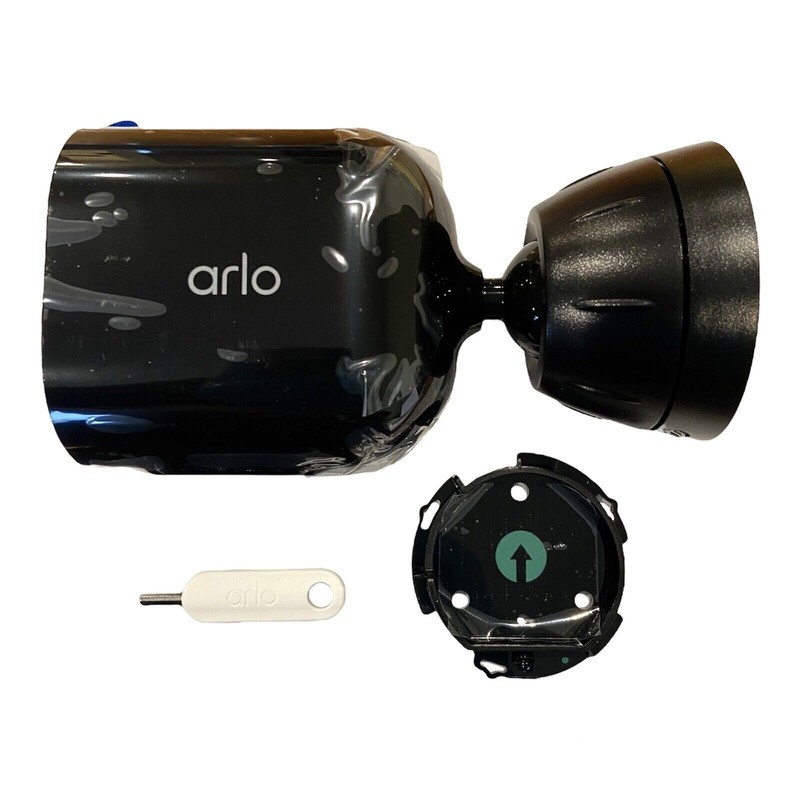 Arlo Ultra 2 Wireless 4 Camera Smart Security System with Wired Floodlight Black gallery