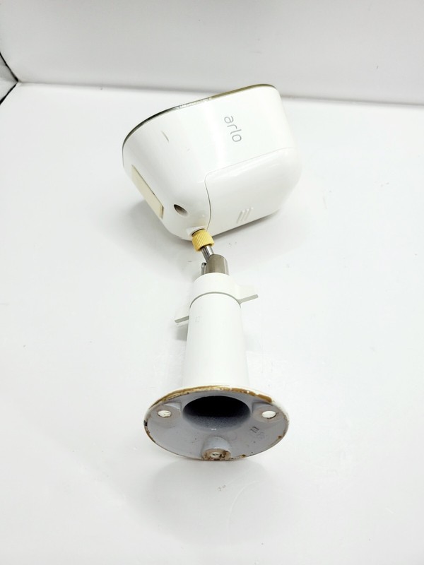 Arlo Motion Alert Security Smart Light AL1101 With Battery gallery