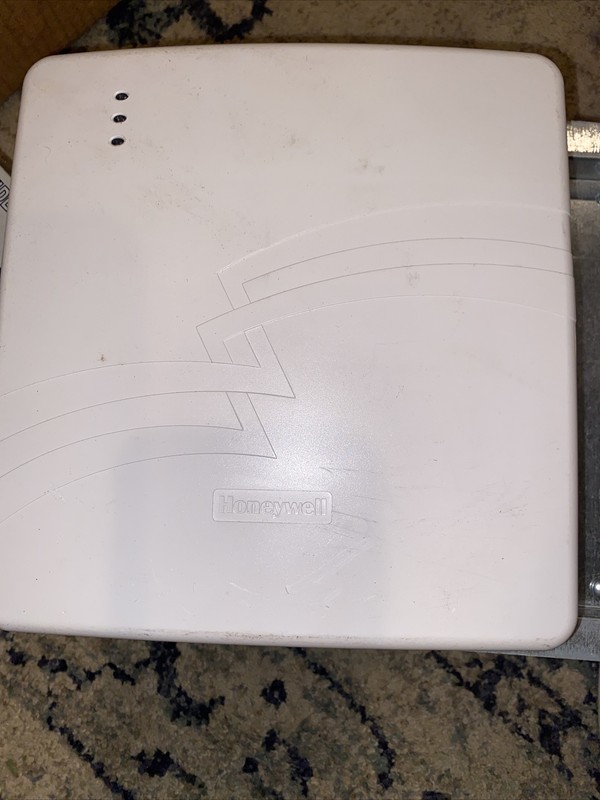Honeywell 7845GSM Digital Cellular Communicator