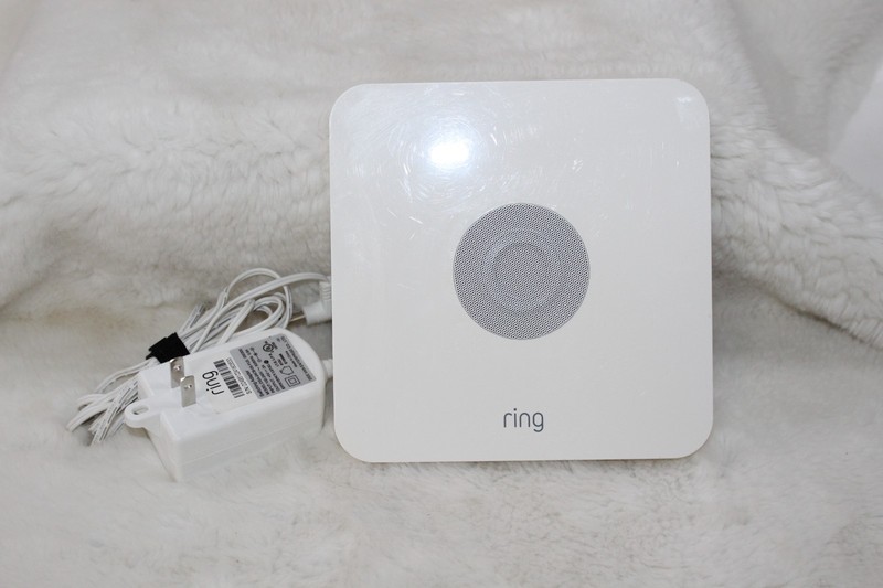 Ring Alarm Base Station -1st Gen- White 4HB1S70EN0 with AC Adapter