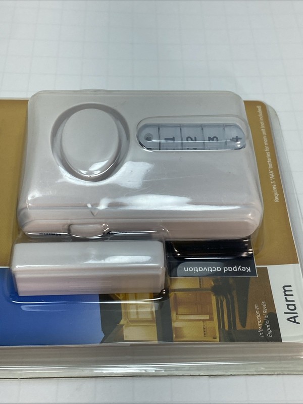 GE Deluxe Wireless Door Alarm Chime 45117, Sealed & New gallery