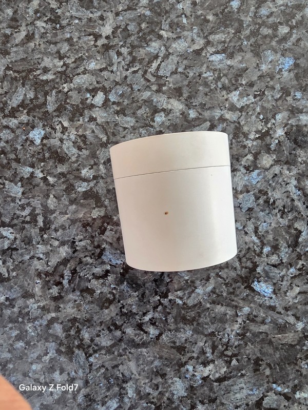 SimpliSafe SSBS3 Home Security Base Station With Power Cord plus one camera gallery