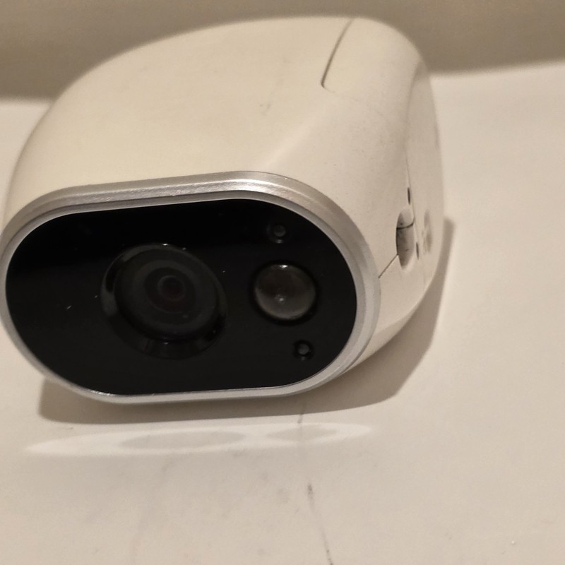 NETGEAR VMB3000 Arlo Camera Base station & (1) Camera gallery