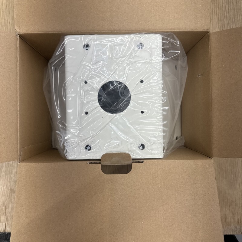 Hanwha Techwin SBP-300KM1 Corner Mount Base white Color Security Accessory
