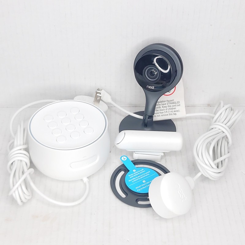 Google Nest Cam Indoor Security Camera A0005 1st Gen Wired + Mount + Keypad
