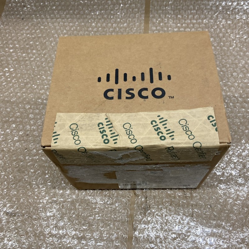 Cisco CIVS-IPC-6050 White Outside Network Security Video Surveillance IP Camera gallery