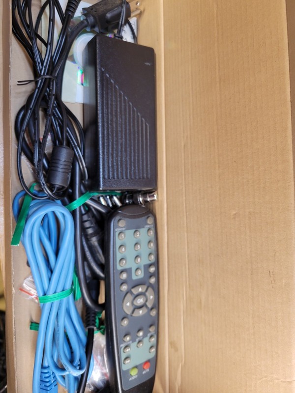 First alert 500gb DVR Security System 4 channel used 3 cameras untested gallery