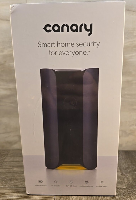 Canary All-in-One Home Security Device – Black