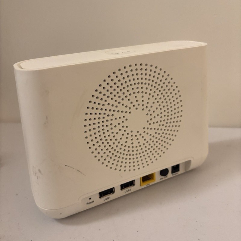 Netgear Arlo Pro VMB4000 Wireless Security Camera Base Station with AC Adapter gallery
