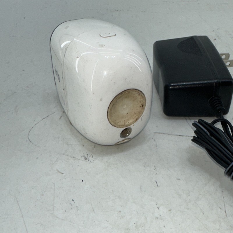 Netgear Arlo Pro VMB4000 + 1 Camera gallery