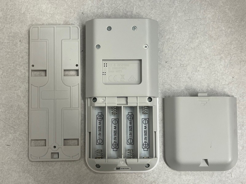 SimpliSafe Wireless Home Security Base Station (SSBS3) & Keypad (SSKP3) gallery