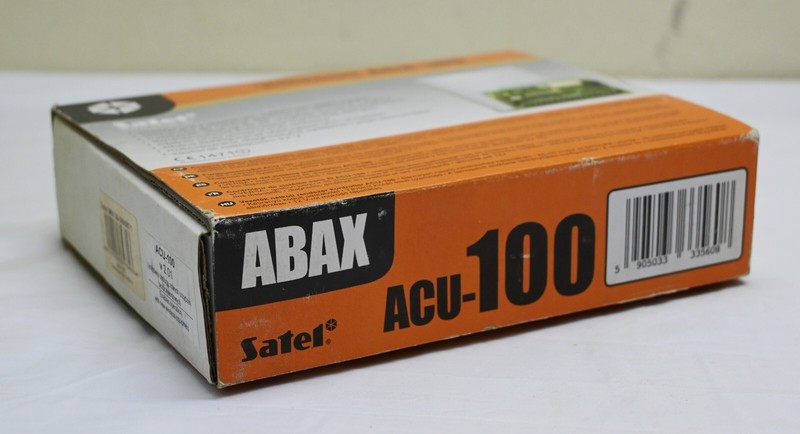 Satel ACU-100 Wireless system controller.