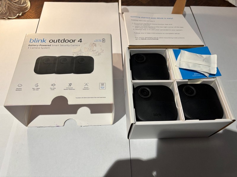 Blink Outdoor 4th Gen Battery-Powered Smart Security Camera System 3-Pack NEW gallery
