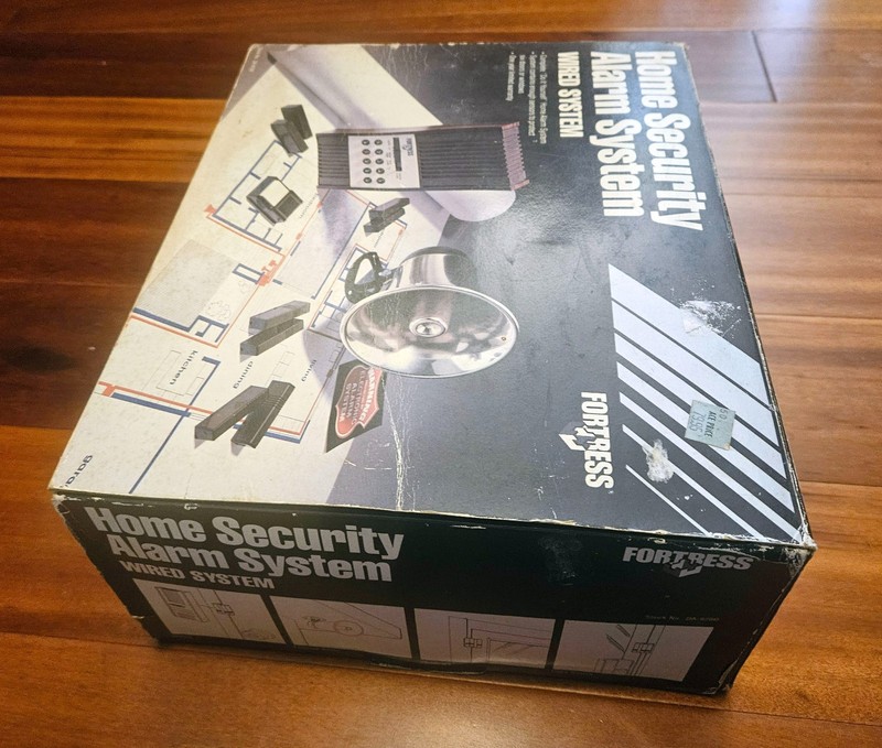 Vintage/rare Fortress Home Security Alarm System Wired DA-9700 gallery