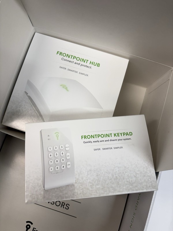 Frontpoint Smart Home Security System Bundle Kit Hub Keypad Doorbell Sensors gallery