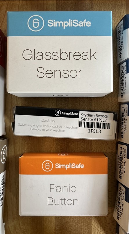 SimpliSafe Home Security System 15Pcs SS-1500 SSCM1 W/Manual &sign gallery
