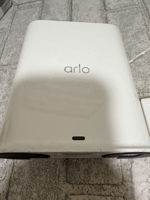 Netgear Arlo VMB4540 Smart Hub Base Station w/ Power Cord