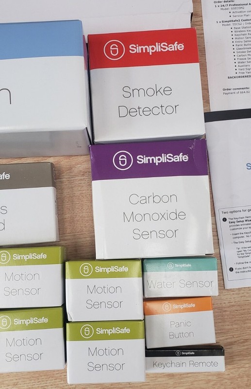 Simplisafe Wireless Home Security System Gen 2. 17 Pieces. gallery