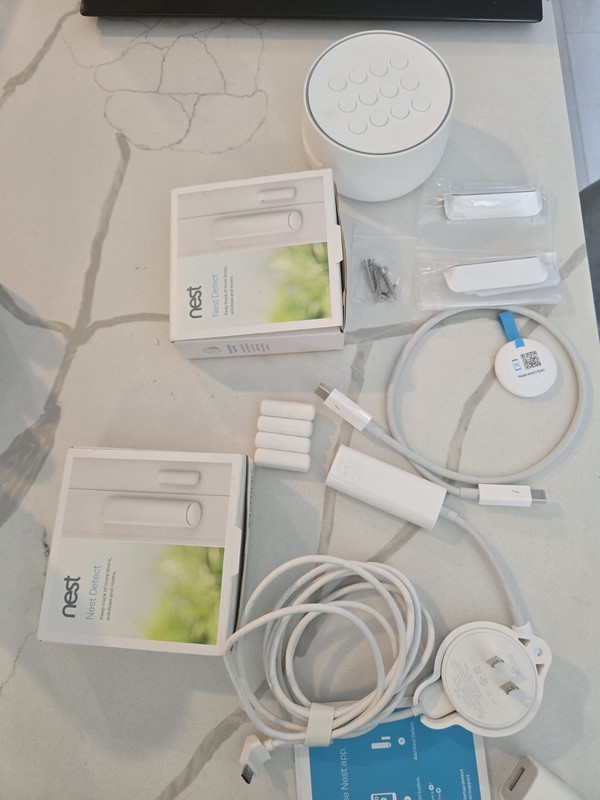Google Nest Secure Alarm System – Base Guard & Cord – A0024