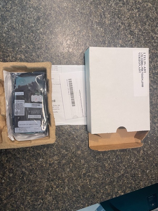 New! Honeywell Verizon LTEL5V-ADT Lynx Touch LTE Communicator