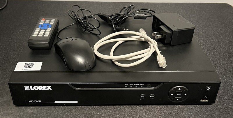 Lorex 8 Channel HD DVR LHV10081T – For Parts ONLY