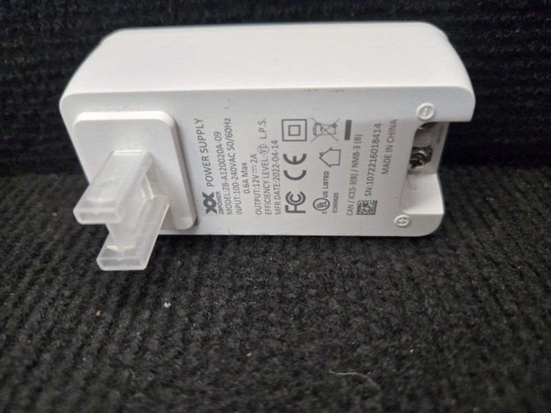 Vivint Smart Home Sky Control Panel Smart Hub W/ Power Plug SH2000-C00 Open Box gallery