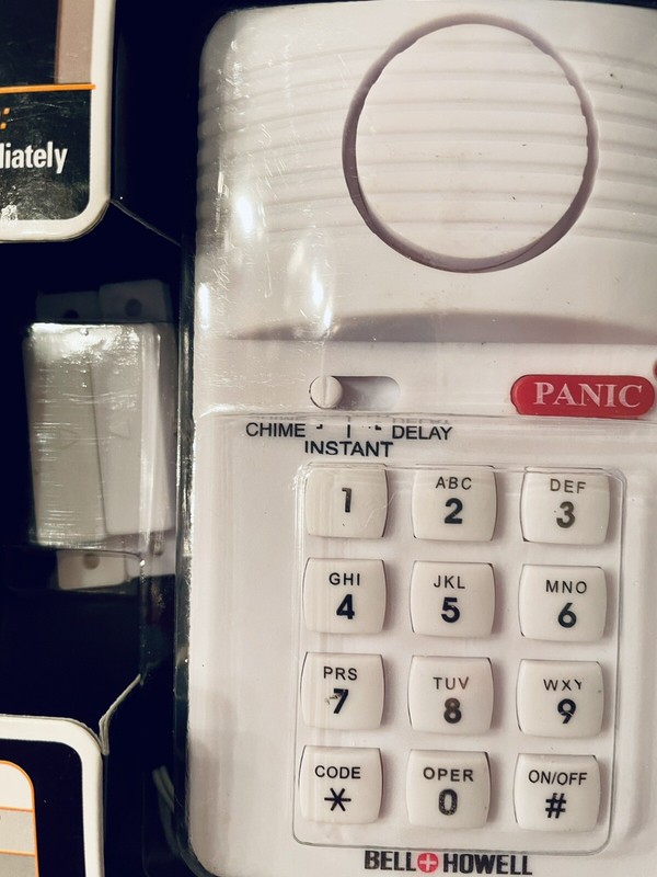 BELL +HOWELL SECURE PRO KEYPAD ALARM SYSTEM BATTERY OPERATED BRAND NEW gallery