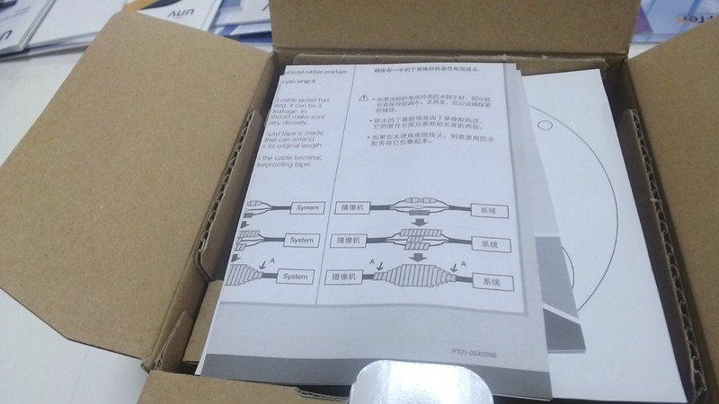 Wisenet Hanwha Techwin ANV-L7082R 4MP 3.3~10.3mm Lens Network Security Camera gallery