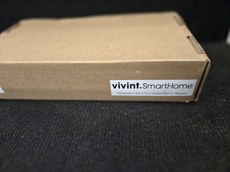 Vivint Smart Home Sky Control Panel Smart Hub W/ Power Plug SH2000-C00 Open Box gallery