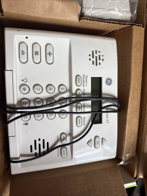 GE Simon XT 600-1054-95R Wireless Security ALARM PANEL BOARD V2 UNIT, Panel only