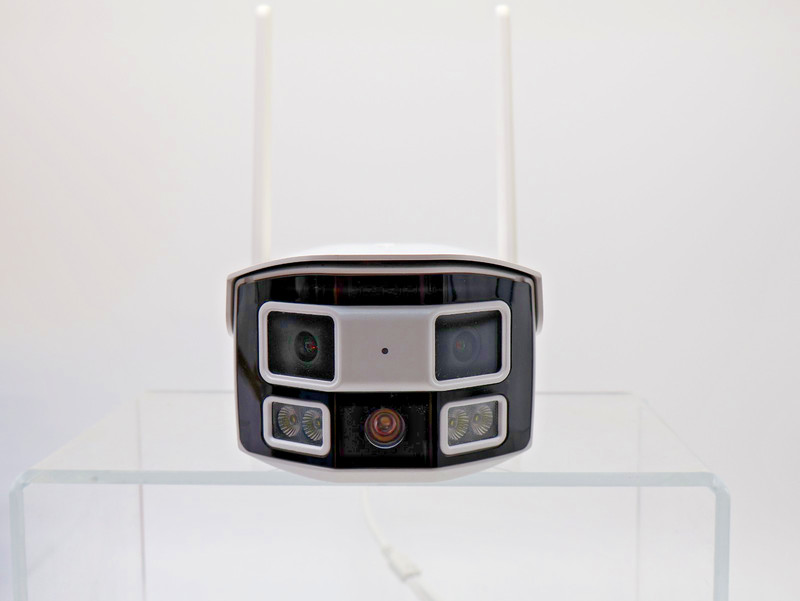 Hiseeu 180 Degree Ultra Wide Angle Dual Lens WiFi Pro Wireless Security Camera gallery