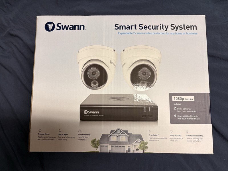 Swann Smart Security System Full HD 1080p 4 Channel video recorder 2 Cameras