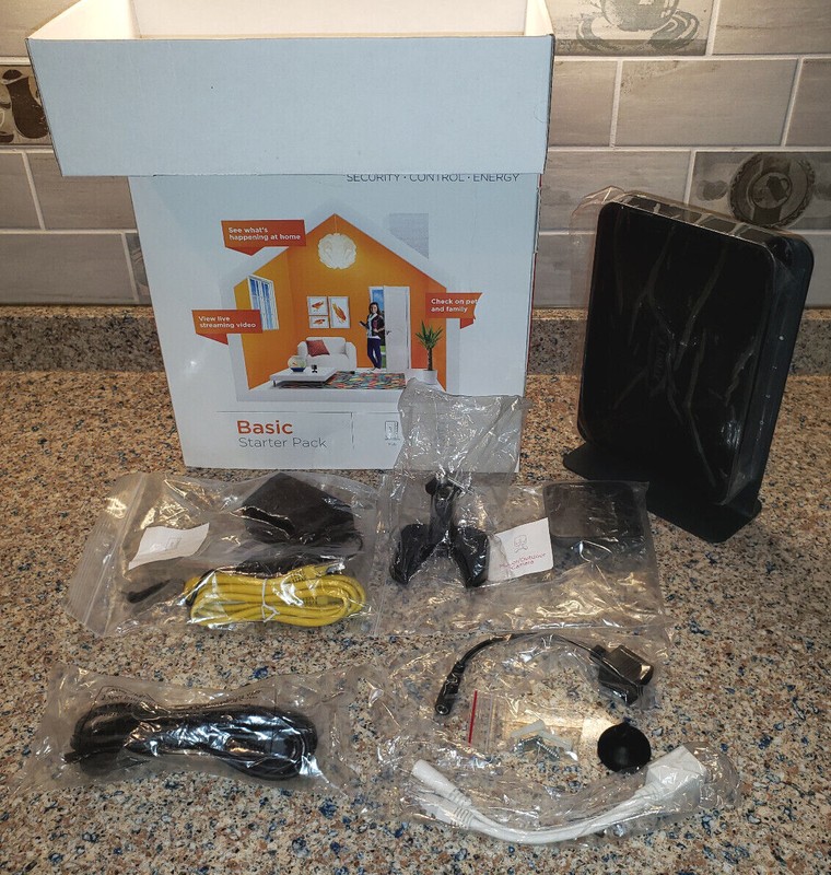 Xfinity Home basic starter pack home security comfgo1305 NETGEAR CAMERA ASG1100