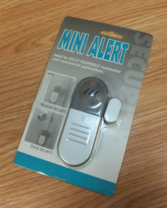 Hampton Direct (13990) Door / Window Security Mini Alert Alarm (NEW but opened)
