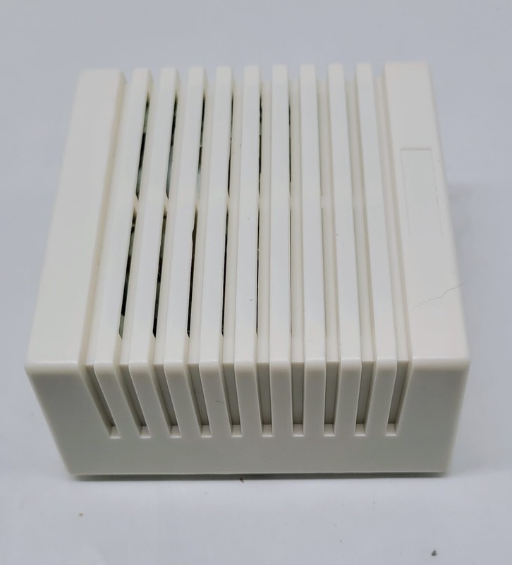 Northern D15WU 15 Watt Dual Tone White Yelp/Steady