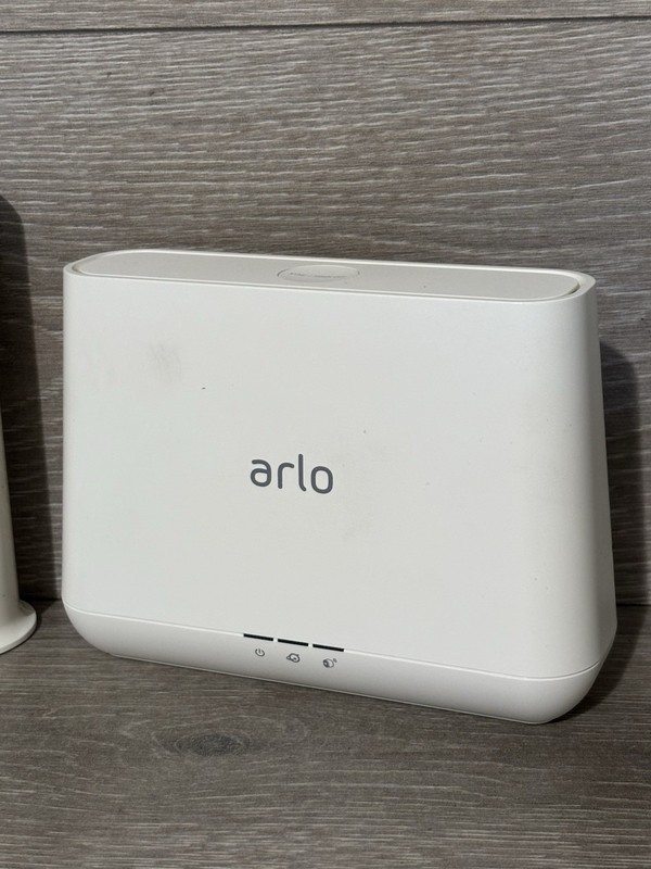 2x NETGEAR Arlo Base Stations VMB40000 VMB4540 and 2 VMC4030P Cameras - AS-IS gallery