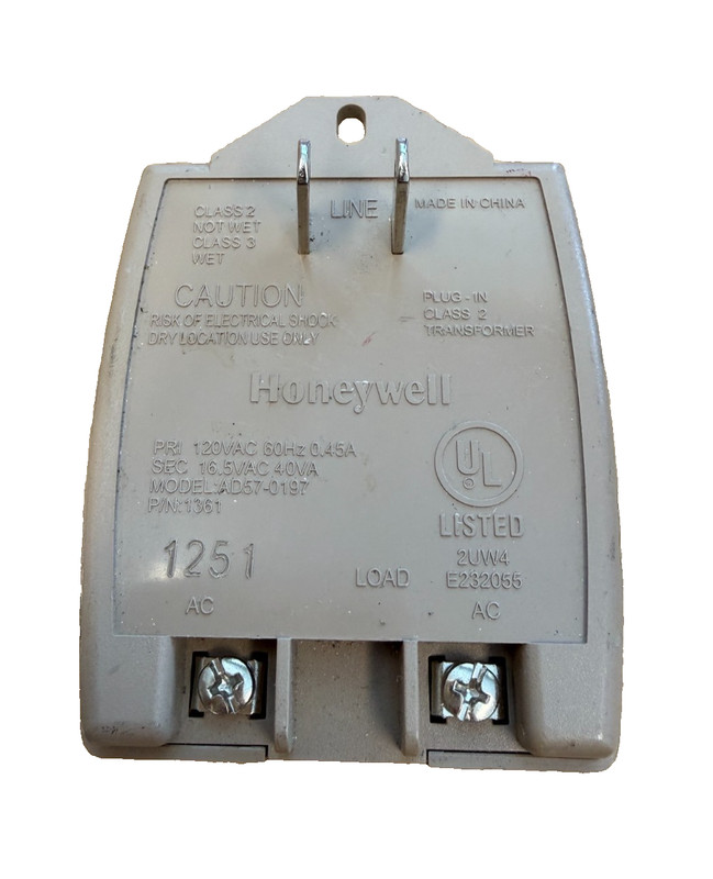 Honeywell 1361 TRANSFORMER AD57-0197 INPUT 120VAC 60Hz 0.45A OUT 16.5VAC 40VA