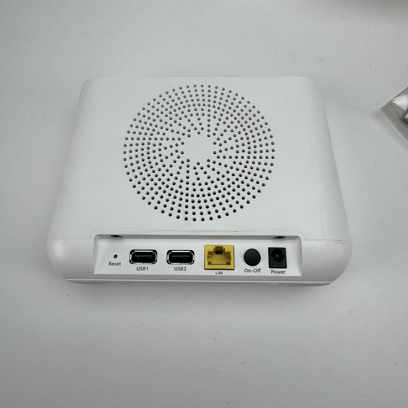 Netgear Arlo Pro 4-Camera HD Wireless Security System VMB4000 Base Kit Lot gallery