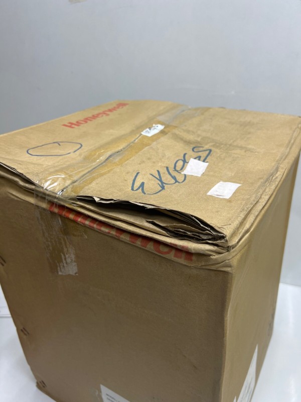Honeywell HISD-0371WE , 37X D1 Network PTZ Camera gallery