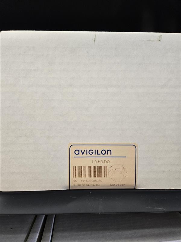 Avigilon 1.0-H3-DO1-IR 1.0MP IP H.264 Outdoor Dome Camera 1280 x 720 Day Night