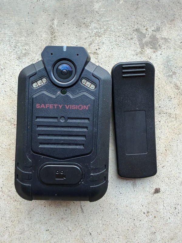 Safety Vision Prima Facie Body Worn Camera SV-PRIMAFACE32G / Charging Dock