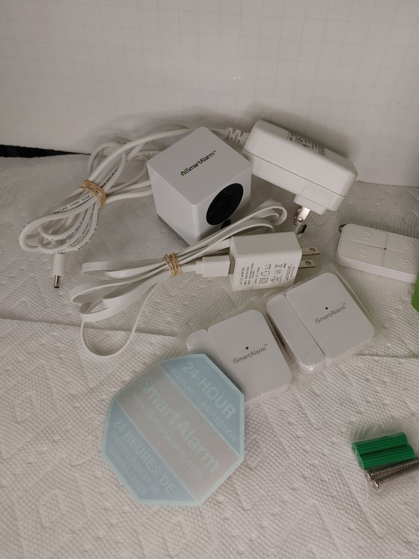 iSmartAlarm Wireless Smart Home Security System. Cube-remote Tag-motion-contact gallery